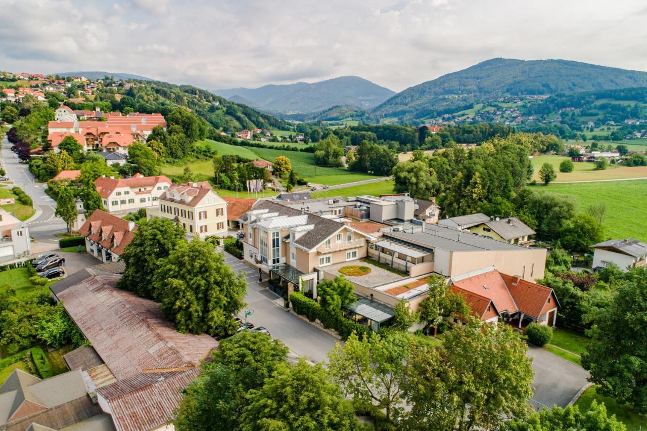 Hotel-Restaurant Allmer Weiz Buitenkant foto